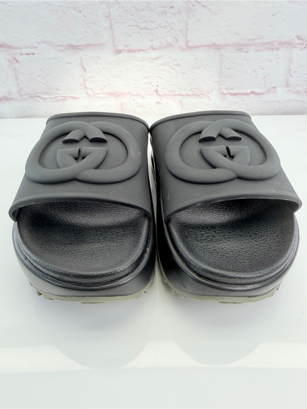 Gucci Black GG Embossed Platform Slide Sandals - Picture 7 of 11